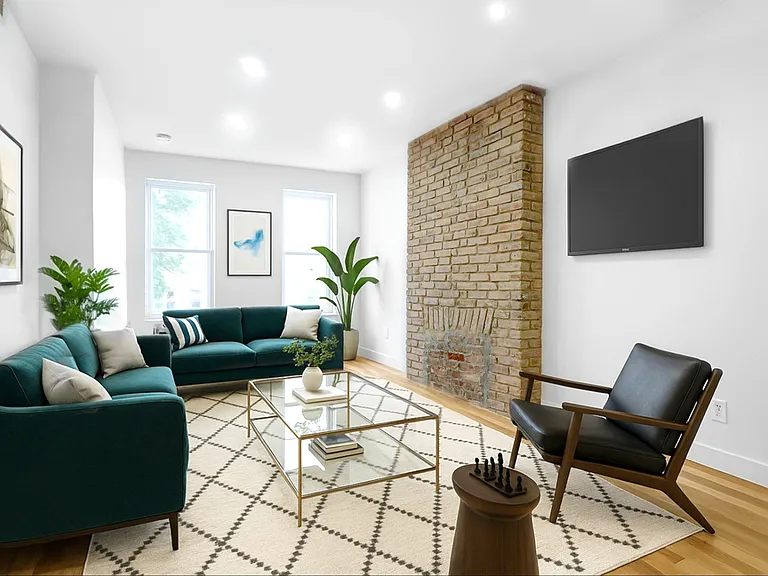 182 Schaefer St #2C — Photo 1