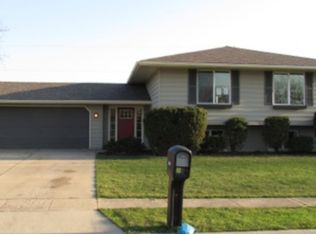 3031 W 63rd Pl, Merrillville, IN 46410