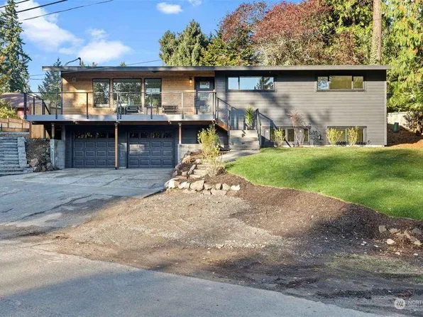 1520 NE 106th St, Seattle, WA 98125