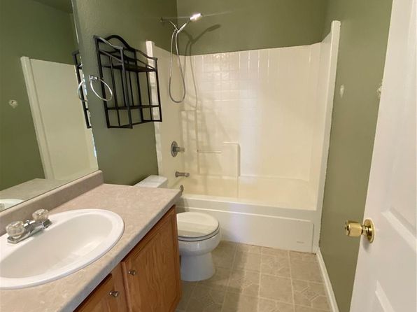 407 Ivory Circle, Aurora, CO 80011