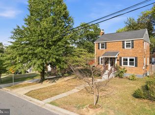 4811 70th Pl, Hyattsville, MD 20784