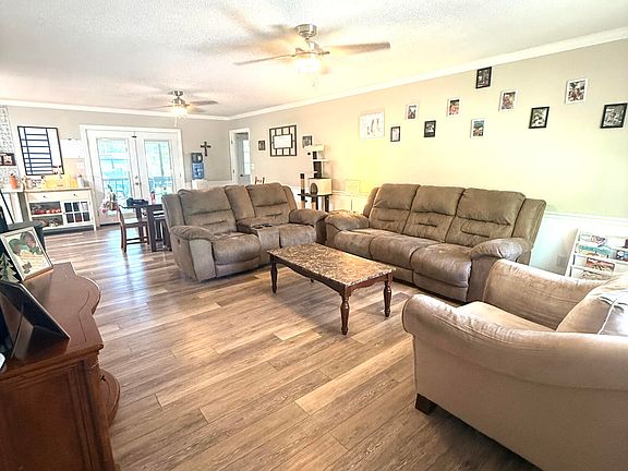 2nd image of 2103 Cumberland Ave