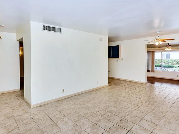 3rd image of 10718 W Cherry Hills Dr W