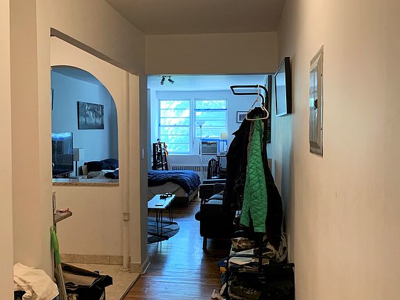 3rd image of 21 Gramercy Park #4A