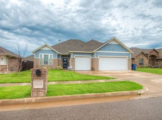 10320 Lightning Creek Dr, Yukon, OK 73099