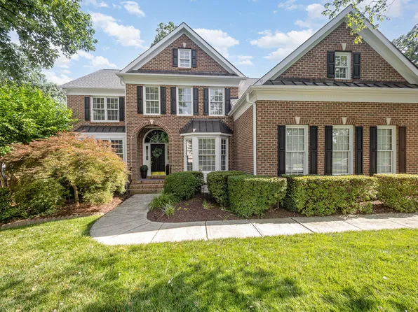 9021 Winged Thistle Ct, Raleigh, NC 27617