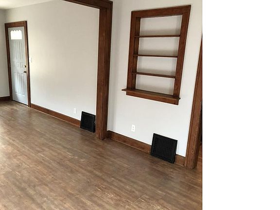 5th image of 77 Highland Ave