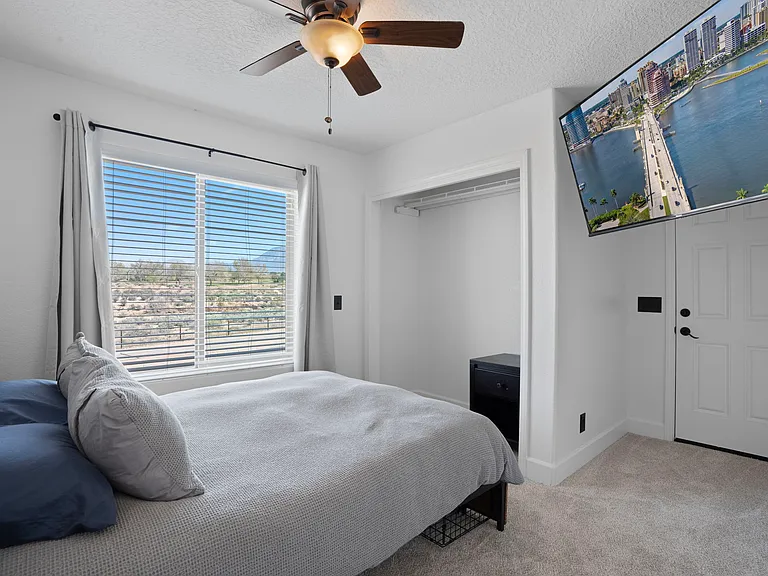 7508 Osuna Rd NE — Photo 12