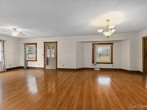 5th image of 5057 N Bailey Rd