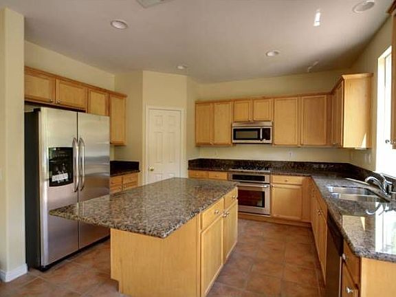 Upgraded Kitchen