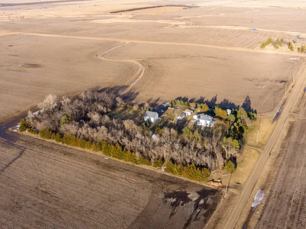 43572 241st St, Canova, SD 57321