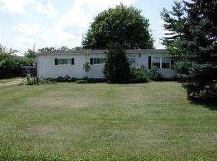 23270 W Edgefield Rd, Genoa, OH 43430