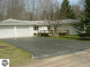 544 Ely St, Au Gres, MI 48703