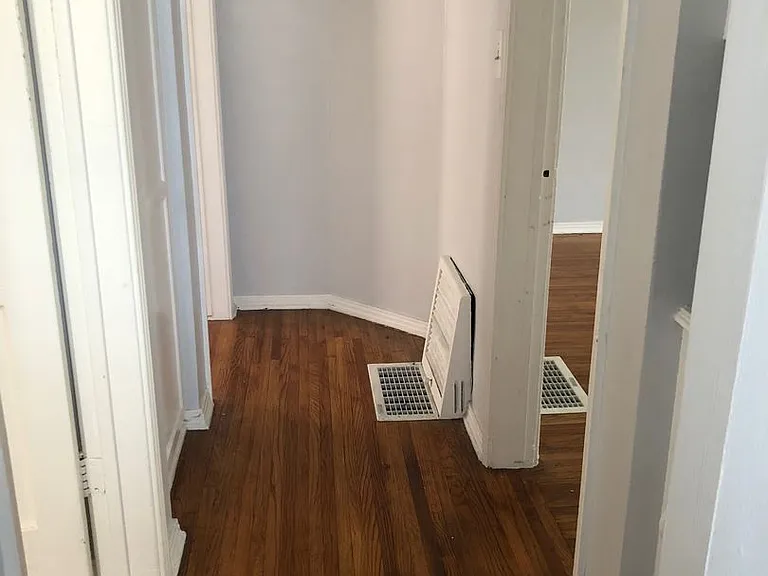 5448 Kinston Ave — Photo 7