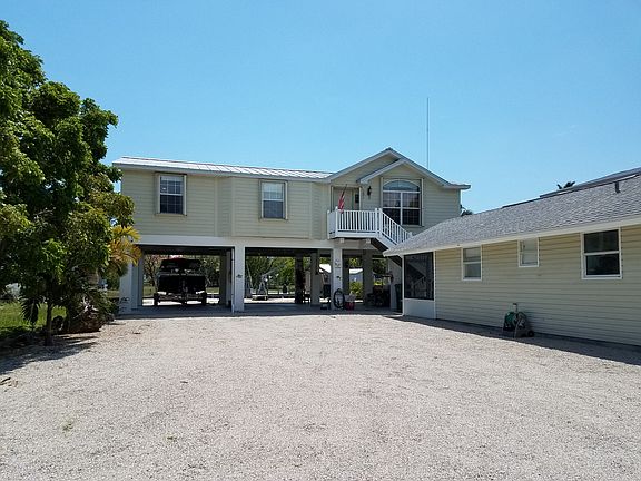 2nd image of 149 N Lopez Ln