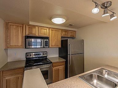 5th image of 2210 Miguel Chavez Rd Unit 1318