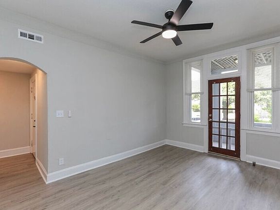5th image of 601 Graydon Ave APT B1