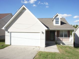 1114 Phelissa Dr, La Vergne, TN 37086