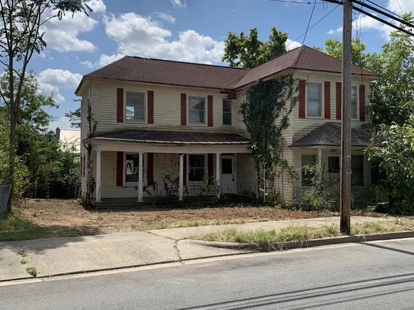 1424 William St, Fredericksburg, VA 22401