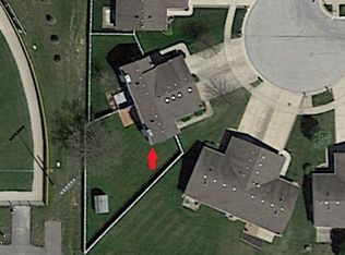 321 S Heather Ln, Crown Point, IN 46307