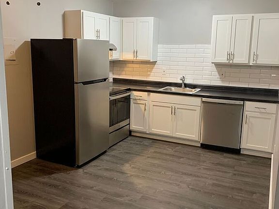 4th image of 5660 Pardee Ave Unit 3