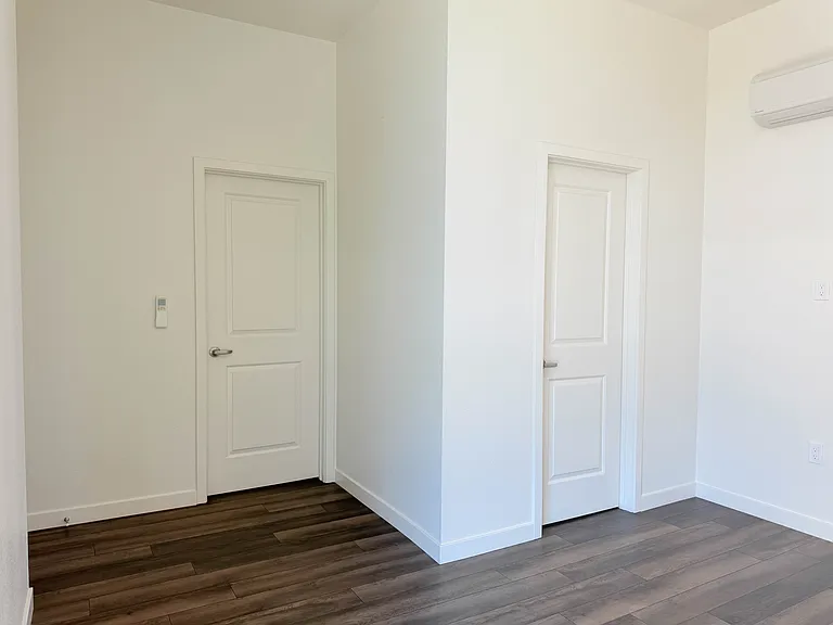 3778 Park Blvd #6 — Photo 23