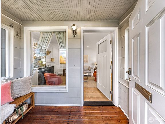 2nd image of 1135 N 84th Street