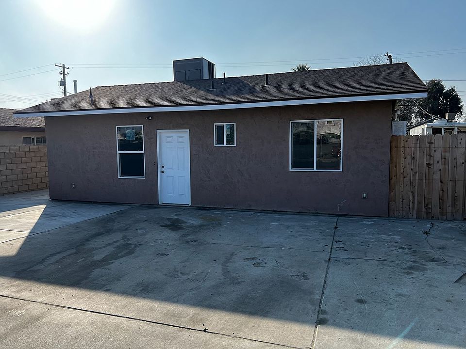 1st image of 3607 Jewett Ave #C