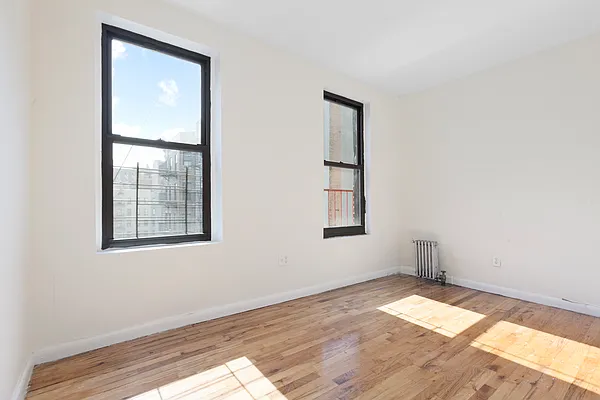 Rented by Bohemia Realty Group | media 7