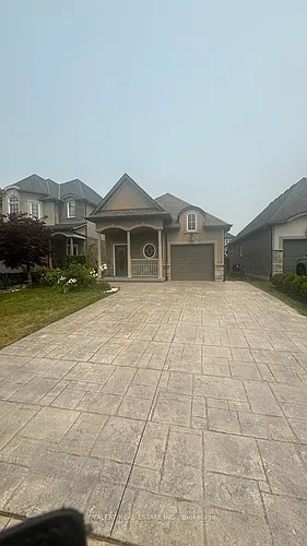 8446 Jennifer Cres #LOWER Photo 1