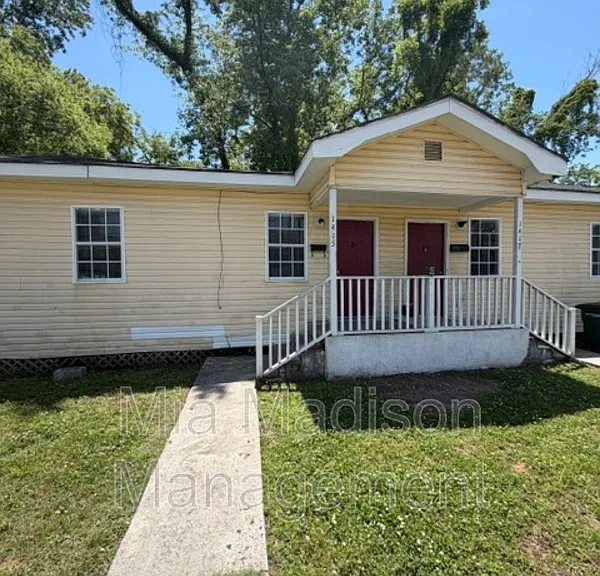 1415 Richards St — Photo 1