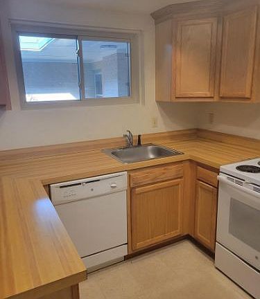 4th image of 3433 S Leisure World Blvd #86-2D
