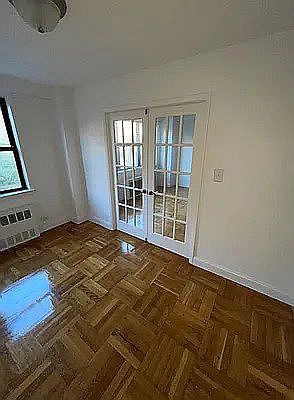 3rd image of 68 E 19th St #B