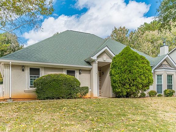 2nd image of 2524 Green Forest Ct