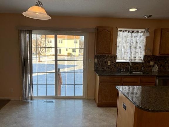 4th image of 9031 Cowden Dr