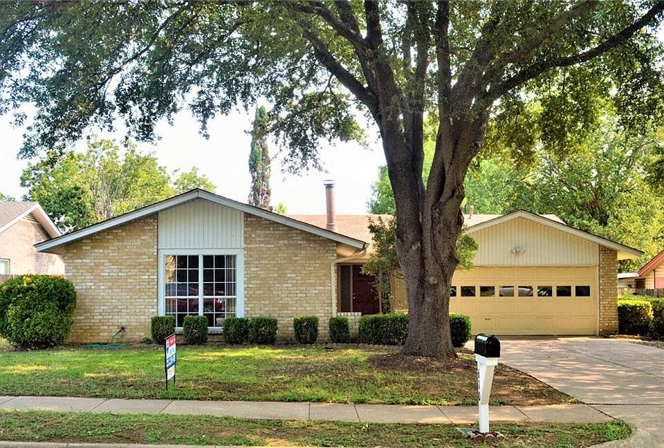 1st image of 610 Marlow Pl