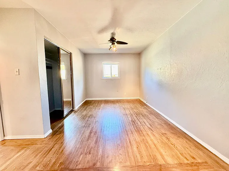 7213 Sunset Ave — Photo 17