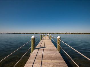 5 Sandpiper Rd, Narragansett, RI 02882