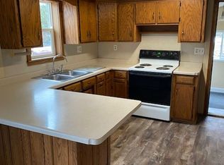 1515 3rd St NE, Staples, MN 56479