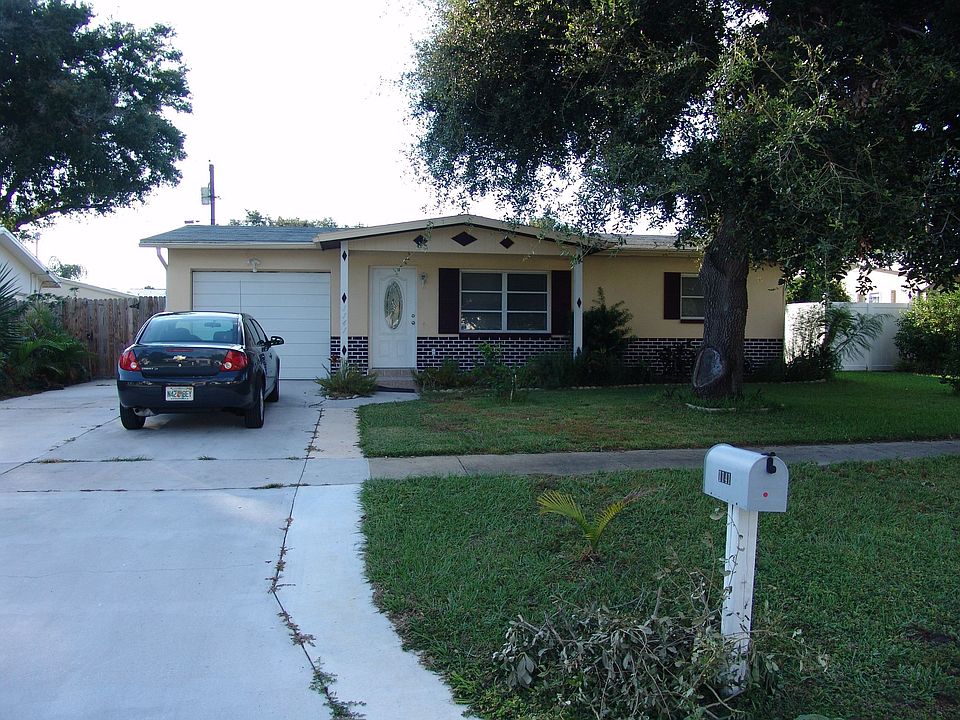 Front View with garage