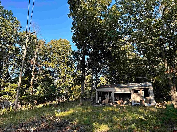 3rd image of 166 Water Tower Trl