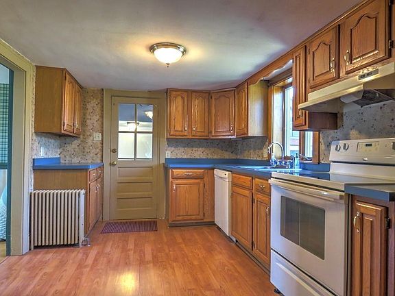 4th image of 603 Hancock St