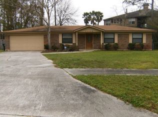 11449 Mandarin Woods Dr E, Jacksonville, FL 32223