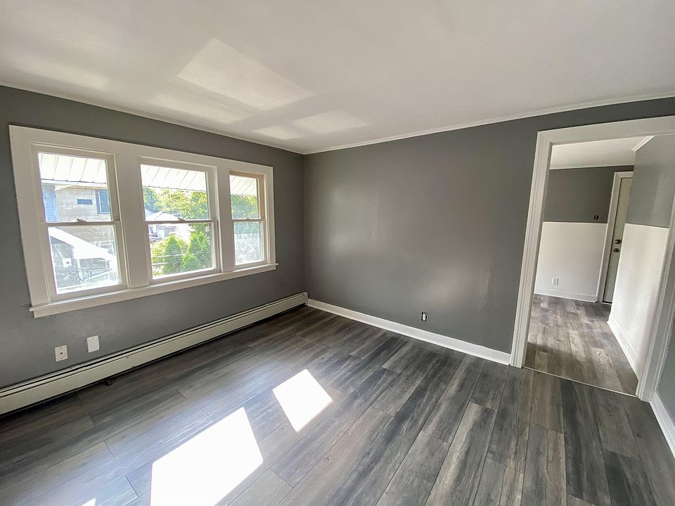 1st image of 87 Ludington St #2