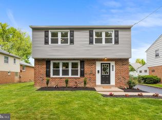 608 Hutchinson Ter, Holmes, PA 19043