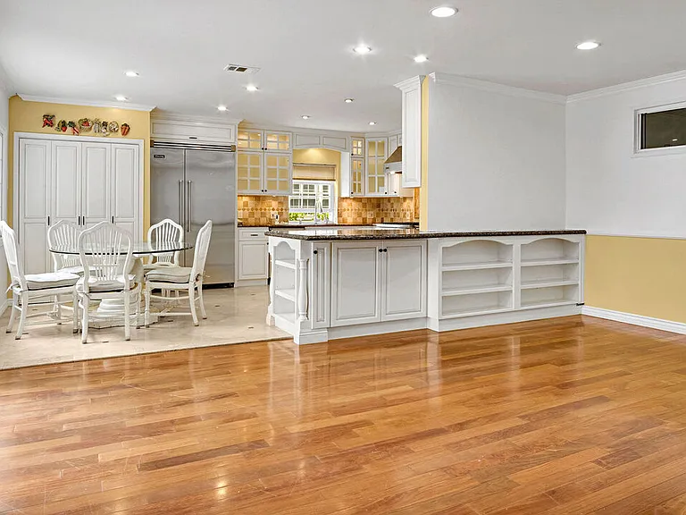 2545 Sycamore Dr — Photo 15