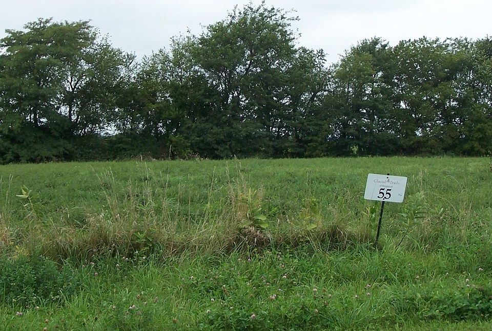1st image of 5907 Moraine Trl