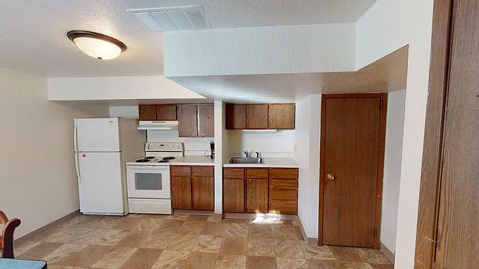 1510 E Thayer Ave #3 — Photo 1