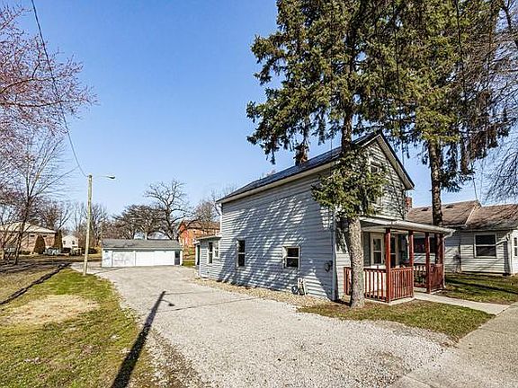 3rd image of 156 London Rd