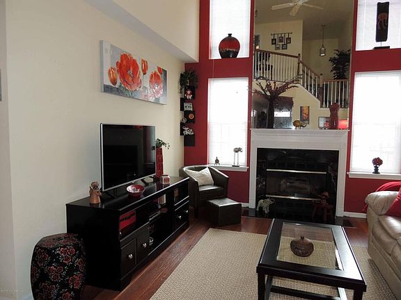 5th image of 1104 King George Ln #68